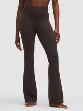 Lululemon Groove Nulu High-Rise Flared Pant Regular